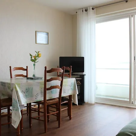 T2 6 Pers Avec Balcon, A Deux Pas De La Et Des Commerces - - Fr-1-245-136 Apartament La Baule-Escoublac