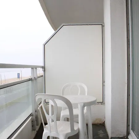 Apartmán T2 6 Pers Avec Balcon, A Deux Pas De La Et Des Commerces - - Fr-1-245-136 *